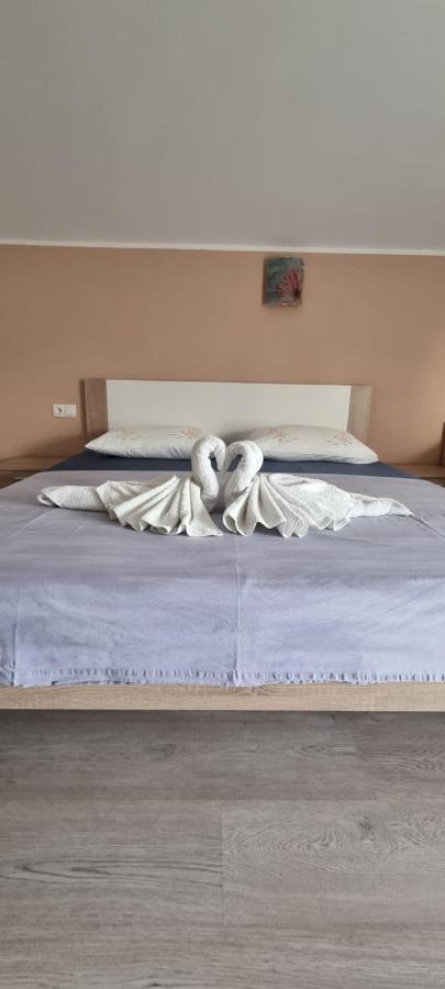 Apartmani Italo Биоград-на-Мору Экстерьер фото