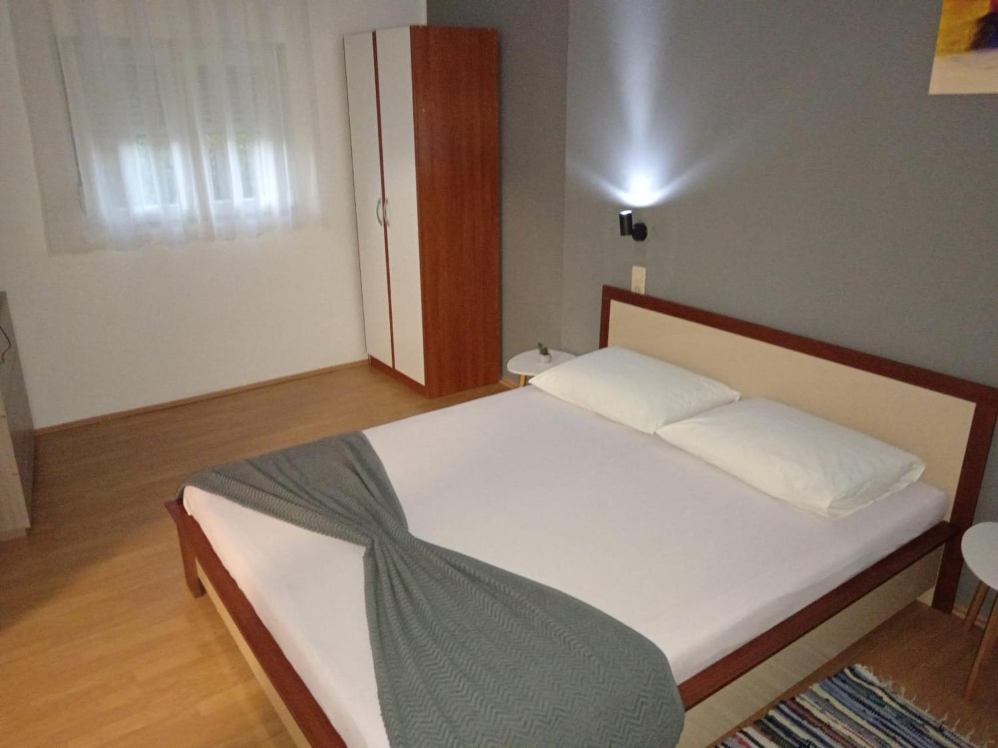 Apartmani Italo Биоград-на-Мору Экстерьер фото